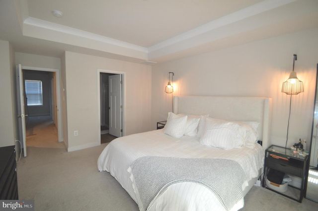 13943 AIRFOIL RD, Herndon, VA 20171