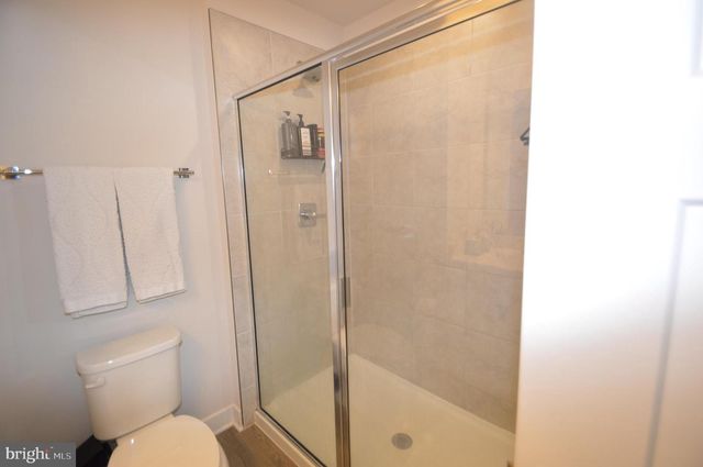 13943 AIRFOIL RD, Herndon, VA 20171