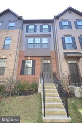 13943 AIRFOIL RD, Herndon, VA 20171