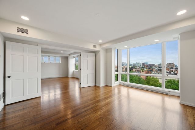 2 Commonwealth 8G, Boston, MA 02116