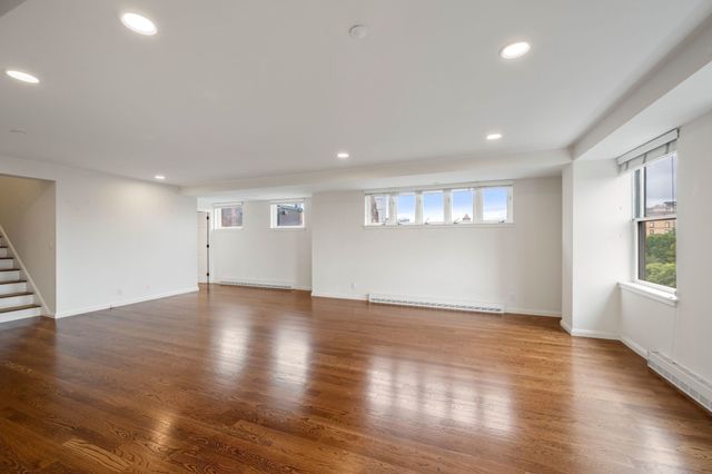 2 Commonwealth 8G, Boston, MA 02116