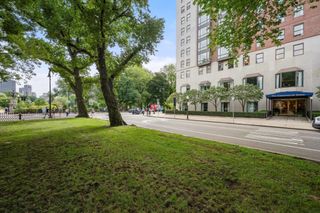 2 Commonwealth 8G, Boston, MA 02116