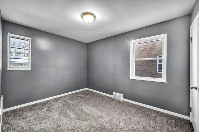 420 E 222nd Street 1, Euclid, OH 44123