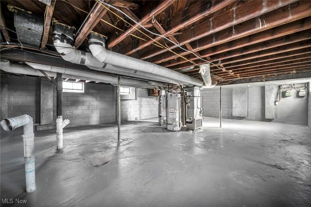 420 E 222nd Street 1, Euclid, OH 44123