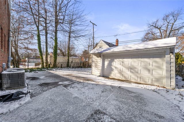 420 E 222nd Street 1, Euclid, OH 44123