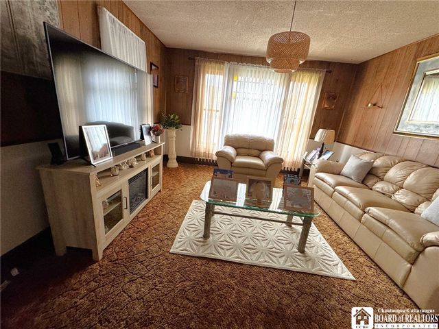 707 Monroe Street, Dunkirk, NY 14048