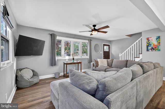 537 DEWEY PARKER AVE, Audubon, NJ 08106