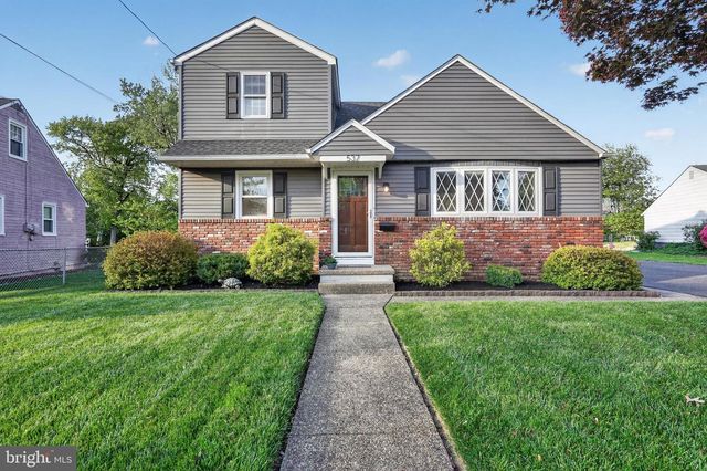 537 DEWEY PARKER AVE, Audubon, NJ 08106