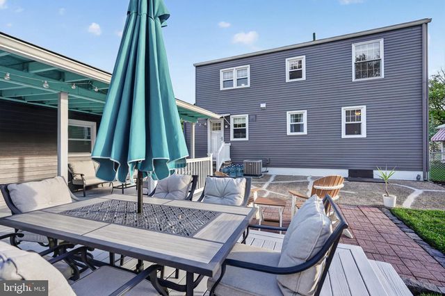 537 DEWEY PARKER AVE, Audubon, NJ 08106