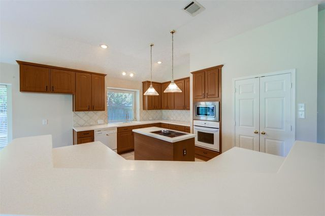 9026 Robinhoods Well Drive, Spring, TX 77379