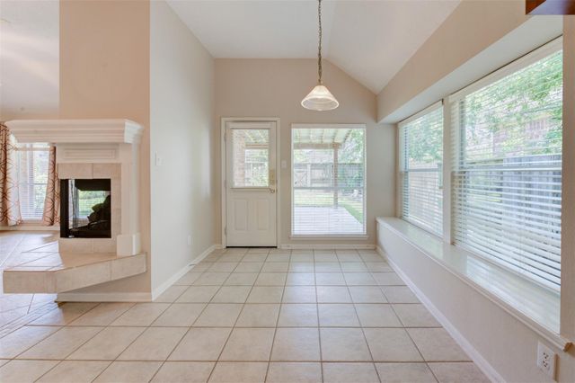 9026 Robinhoods Well Drive, Spring, TX 77379