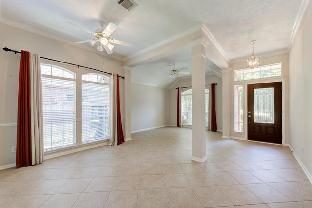 9026 Robinhoods Well Drive, Spring, TX 77379