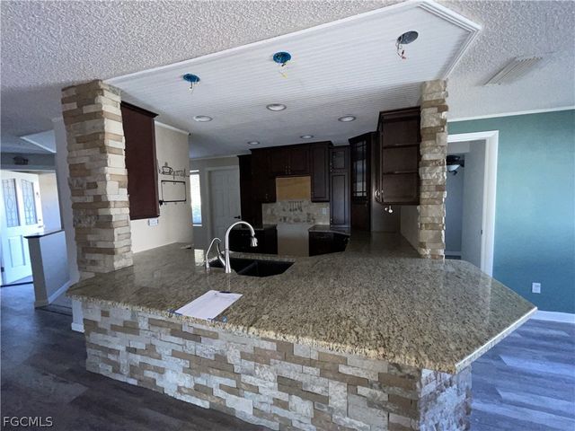 16264 Shadow Pine RD, North Fort Myers, FL 33917