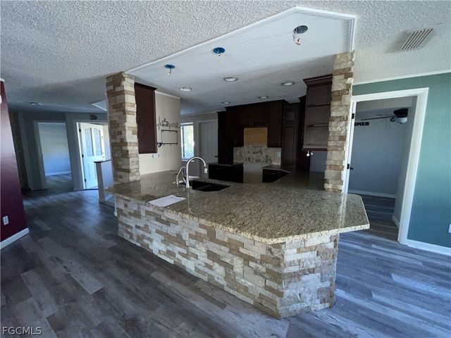 16264 Shadow Pine RD, North Fort Myers, FL 33917