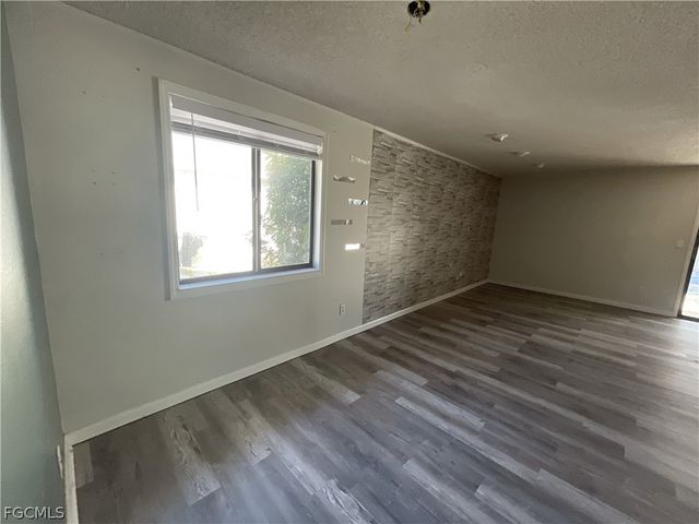 16264 Shadow Pine RD, North Fort Myers, FL 33917