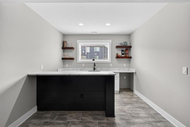 2590 Serenity Drive, Waukee, IA 50263
