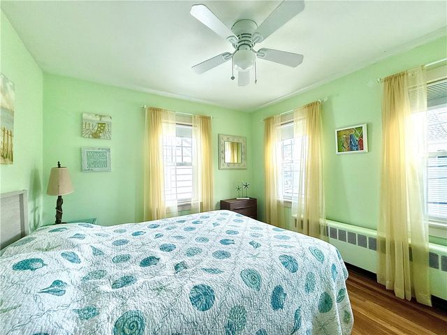 5 Byrnes Street, Newport, RI 02840