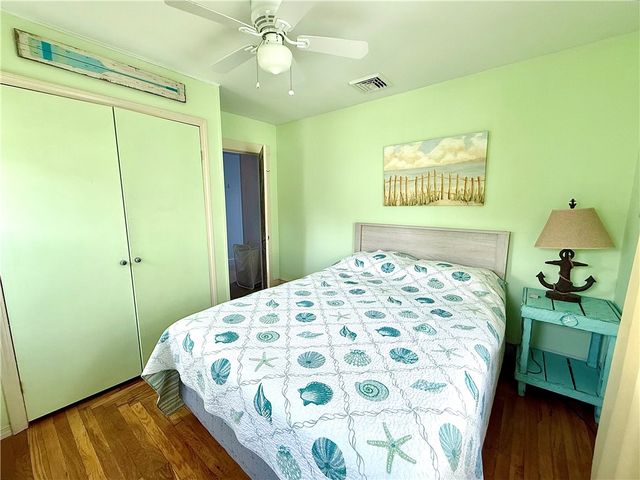 5 Byrnes Street, Newport, RI 02840