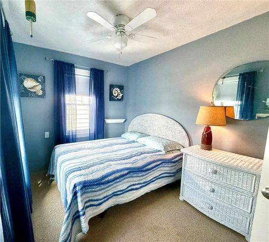 5 Byrnes Street, Newport, RI 02840