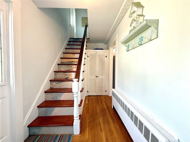 5 Byrnes Street, Newport, RI 02840