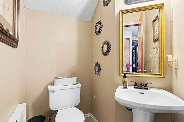 3917 Glisten Court, Norman, OK 73072