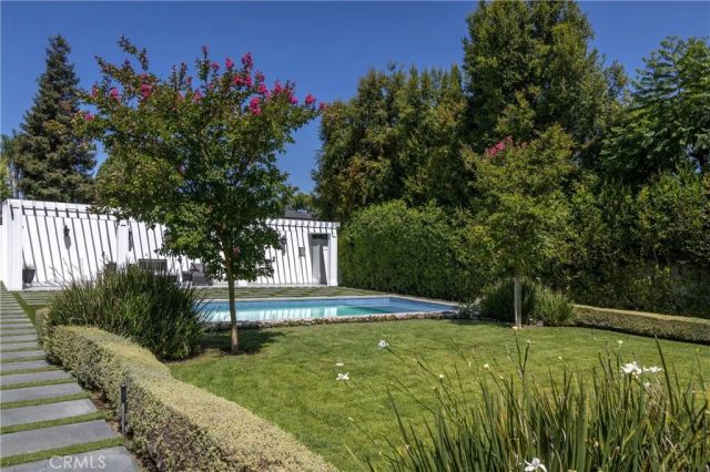 4637 Morella Avenue, Valley Village, CA 91607