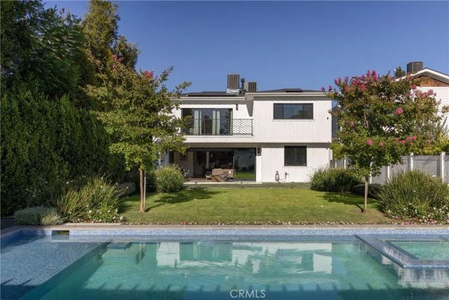 4637 Morella Avenue, Valley Village, CA 91607