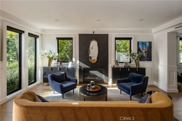 4637 Morella Avenue, Valley Village, CA 91607