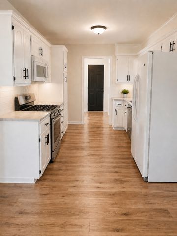 24124 E Sisemore Street, Broken Arrow, OK 74014