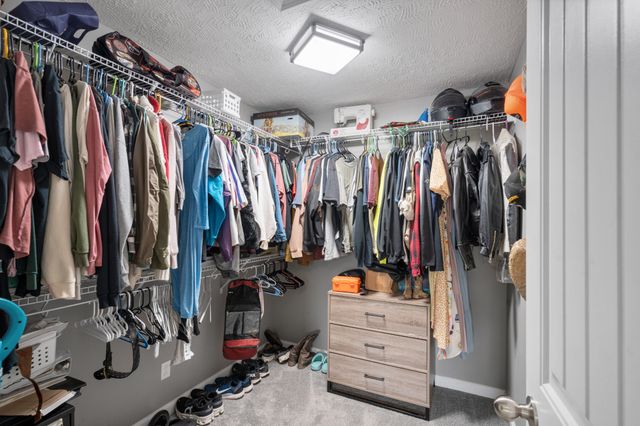 72 Leo Whitley Rd, Lafayette, TN 37083