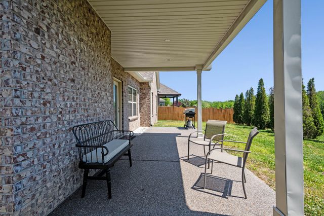 168 Meandering Dr, Lebanon, TN 37090