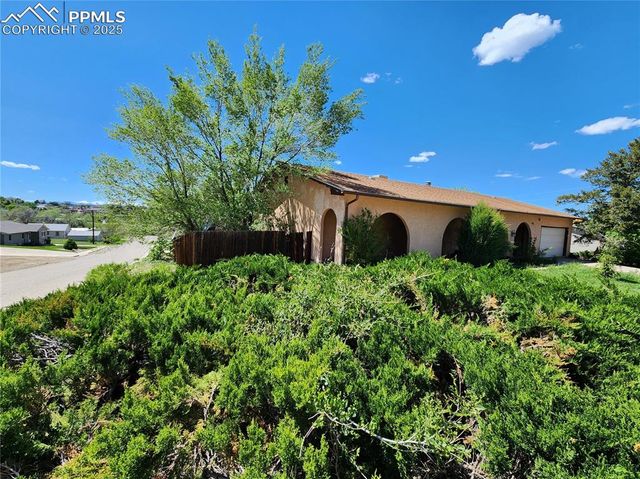 611 S Indiana Avenue, Trinidad, CO 81082