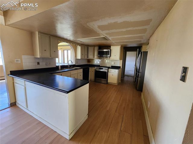 611 S Indiana Avenue, Trinidad, CO 81082