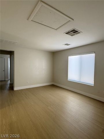 5352 Magnolia Crossing Street, Las Vegas, NV 89148