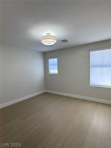 5352 Magnolia Crossing Street, Las Vegas, NV 89148