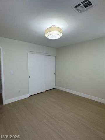 5352 Magnolia Crossing Street, Las Vegas, NV 89148