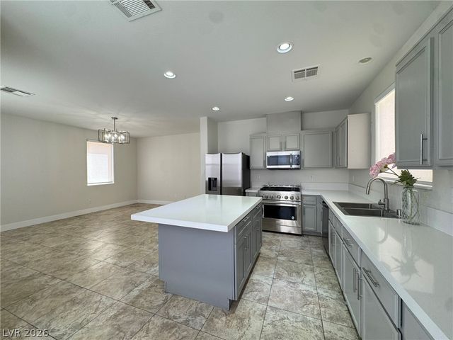 5352 Magnolia Crossing Street, Las Vegas, NV 89148