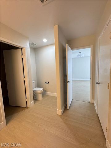 5352 Magnolia Crossing Street, Las Vegas, NV 89148