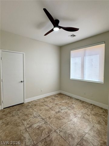 5352 Magnolia Crossing Street, Las Vegas, NV 89148