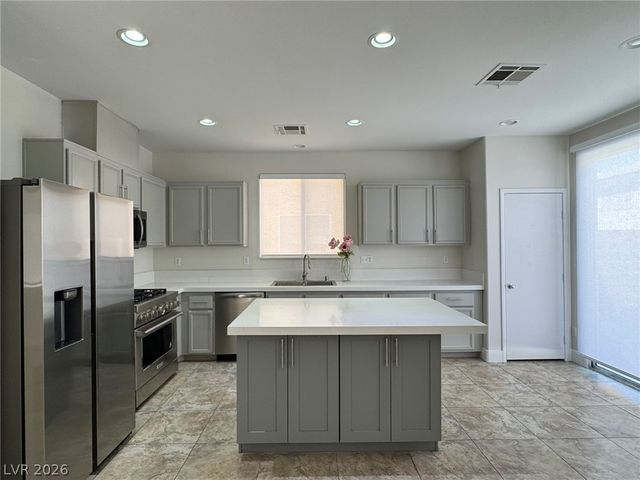 5352 Magnolia Crossing Street, Las Vegas, NV 89148
