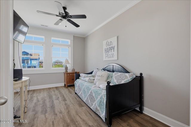 31 Porpoise Place, N Topsail Beach, NC 28460
