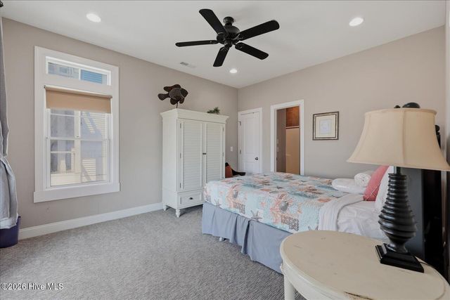31 Porpoise Place, N Topsail Beach, NC 28460