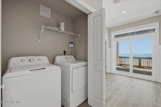 31 Porpoise Place, N Topsail Beach, NC 28460