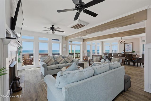 31 Porpoise Place, N Topsail Beach, NC 28460
