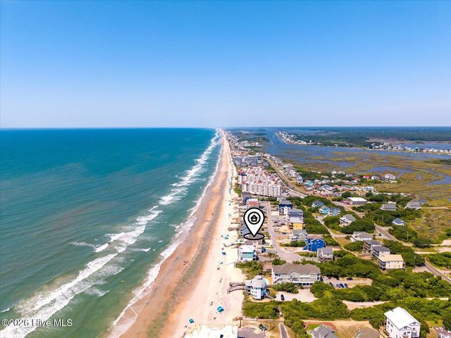 31 Porpoise Place, N Topsail Beach, NC 28460