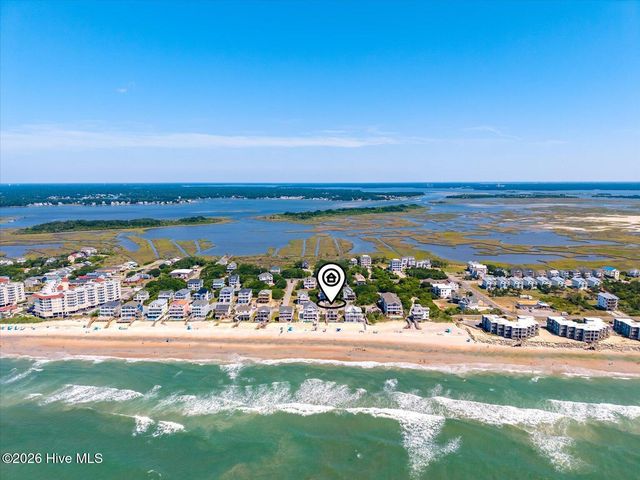 31 Porpoise Place, N Topsail Beach, NC 28460