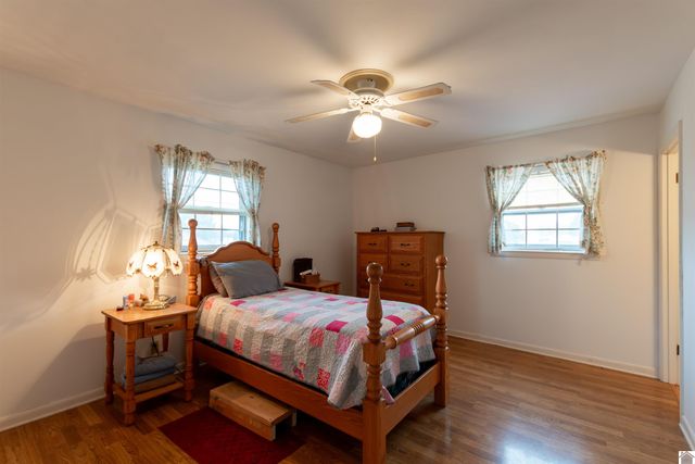 3458 Palma Rd, Calvert City, KY 42029