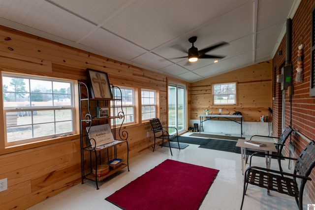 3458 Palma Rd, Calvert City, KY 42029