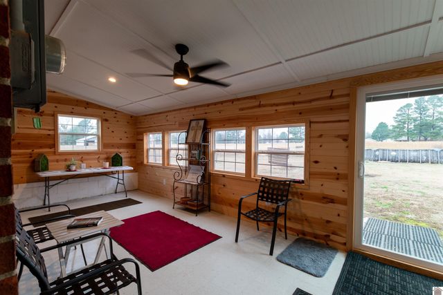 3458 Palma Rd, Calvert City, KY 42029