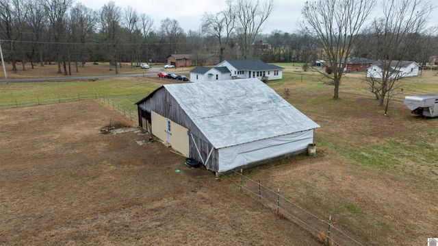 3458 Palma Rd, Calvert City, KY 42029